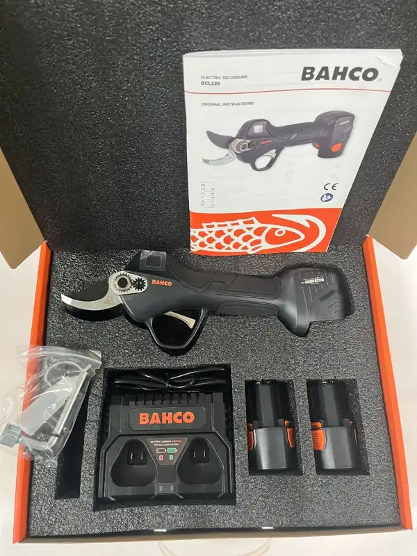 Authentique Pack sécateur BCL226 Bahco et ses 2 batteries